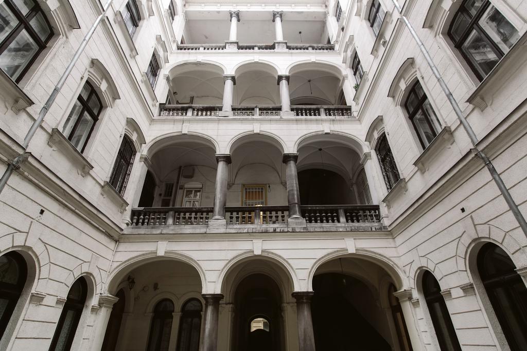 Dnd Apartments Astoria Szentkiralyi Street Budapeste Exterior foto